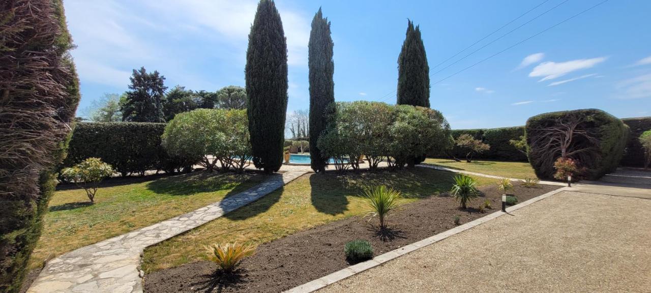 Villa Liberty Entraigues-sur-la-Sorgue Exterior foto